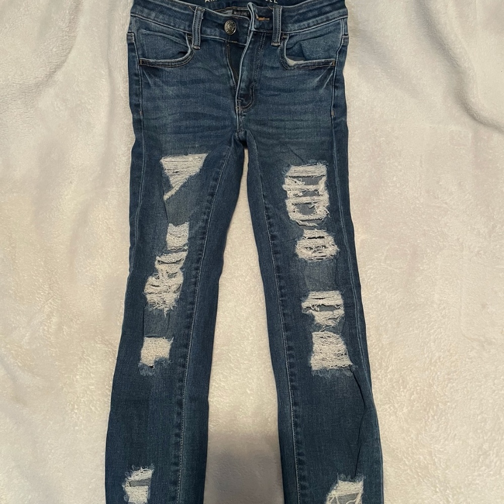 American eagle outfitters ripped low rise skinny jeans Size 00